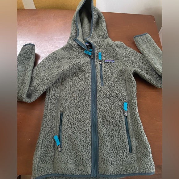 Patagonia Women’s Retro Pile Fleece Hoody - Picture 1 of 4